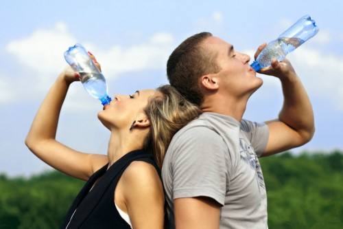 一天中喝水的最佳时间你知道吗