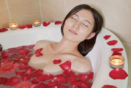 女士们注意了！爱洗澡会致癌？