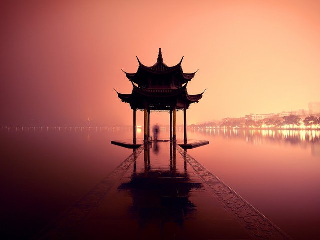 欲做大气之人，须眼界开阔