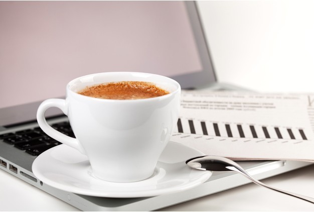 在早餐前30分钟喝一杯咖啡可以有效地控制食欲